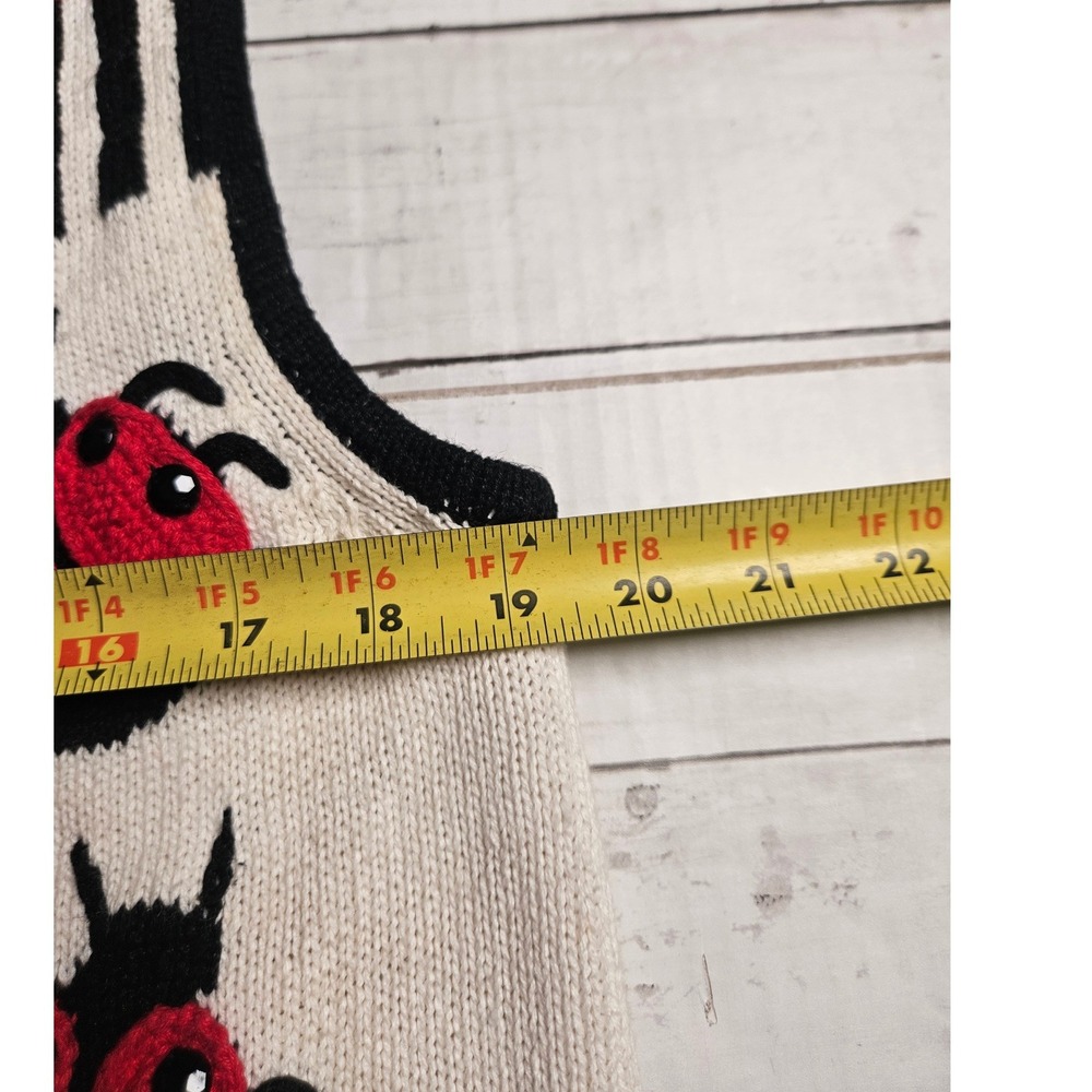 BellePointe Vintage Ladybug Knit Vest Red Cream Black Crochet Buttons Small - Picture 10 of 11